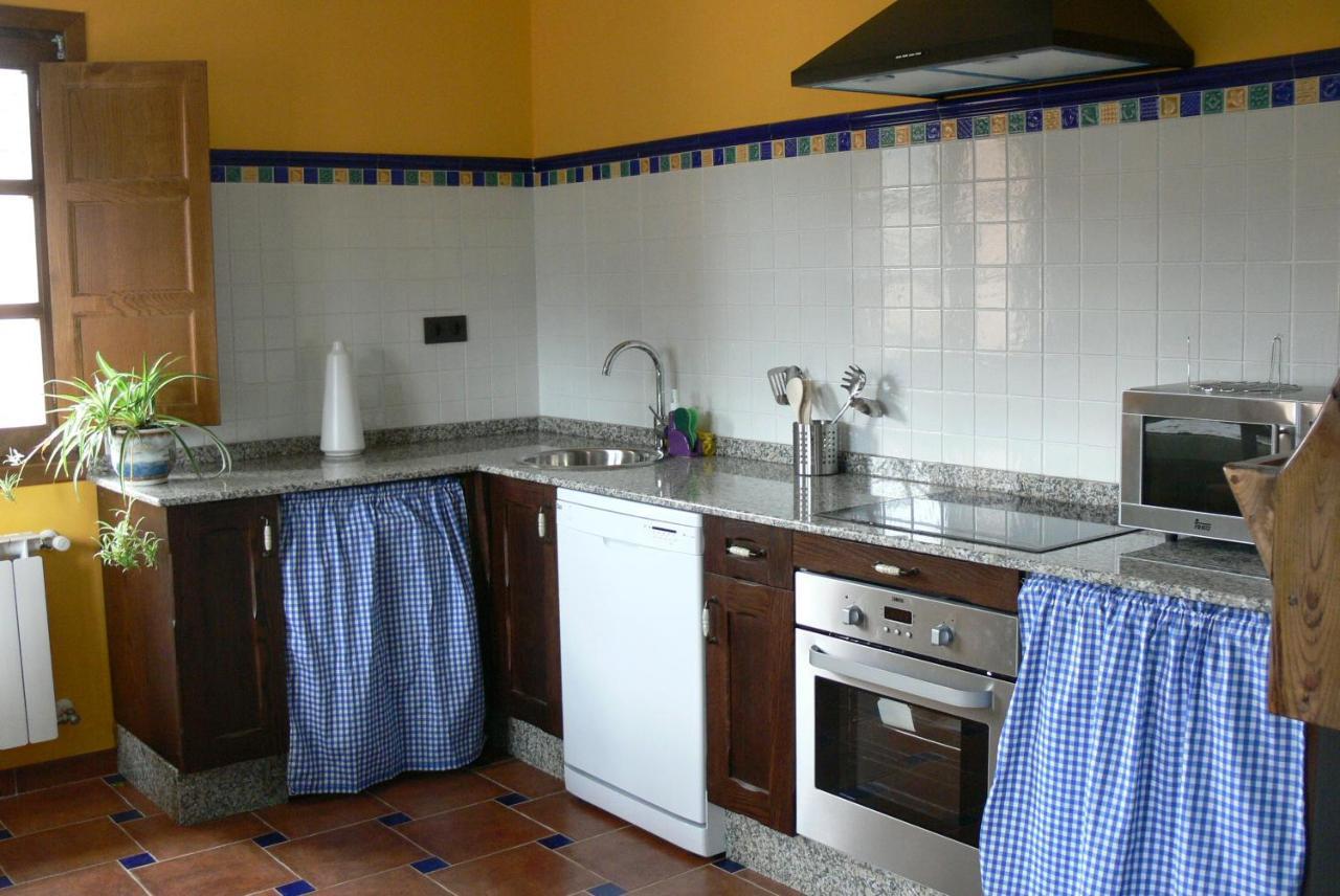 Apartamentos El Valledor Tremado Bagian luar foto
